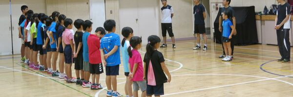 Teamさくらんぼジュニア 東京都町田市の小学生を中心としたバドミントンジュニアクラブ Teamさくらんぼジュニア です